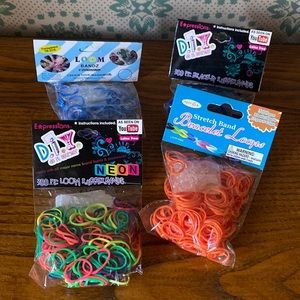 Loom Bands- 4 packs rubber bands for the loom bracelets etc